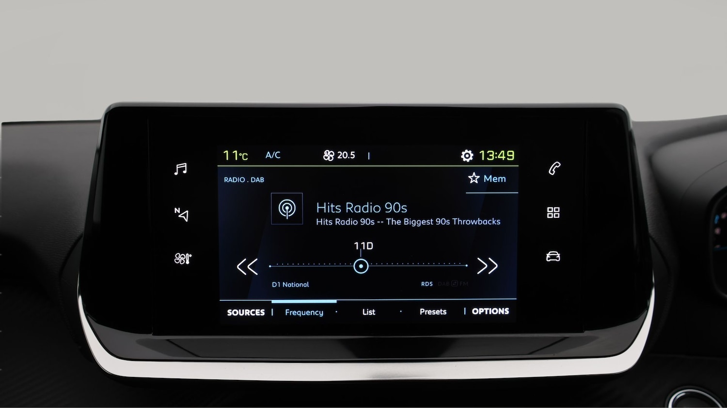 Used Peugeot E-2008 2023 for sale - 77345767: Photo 11