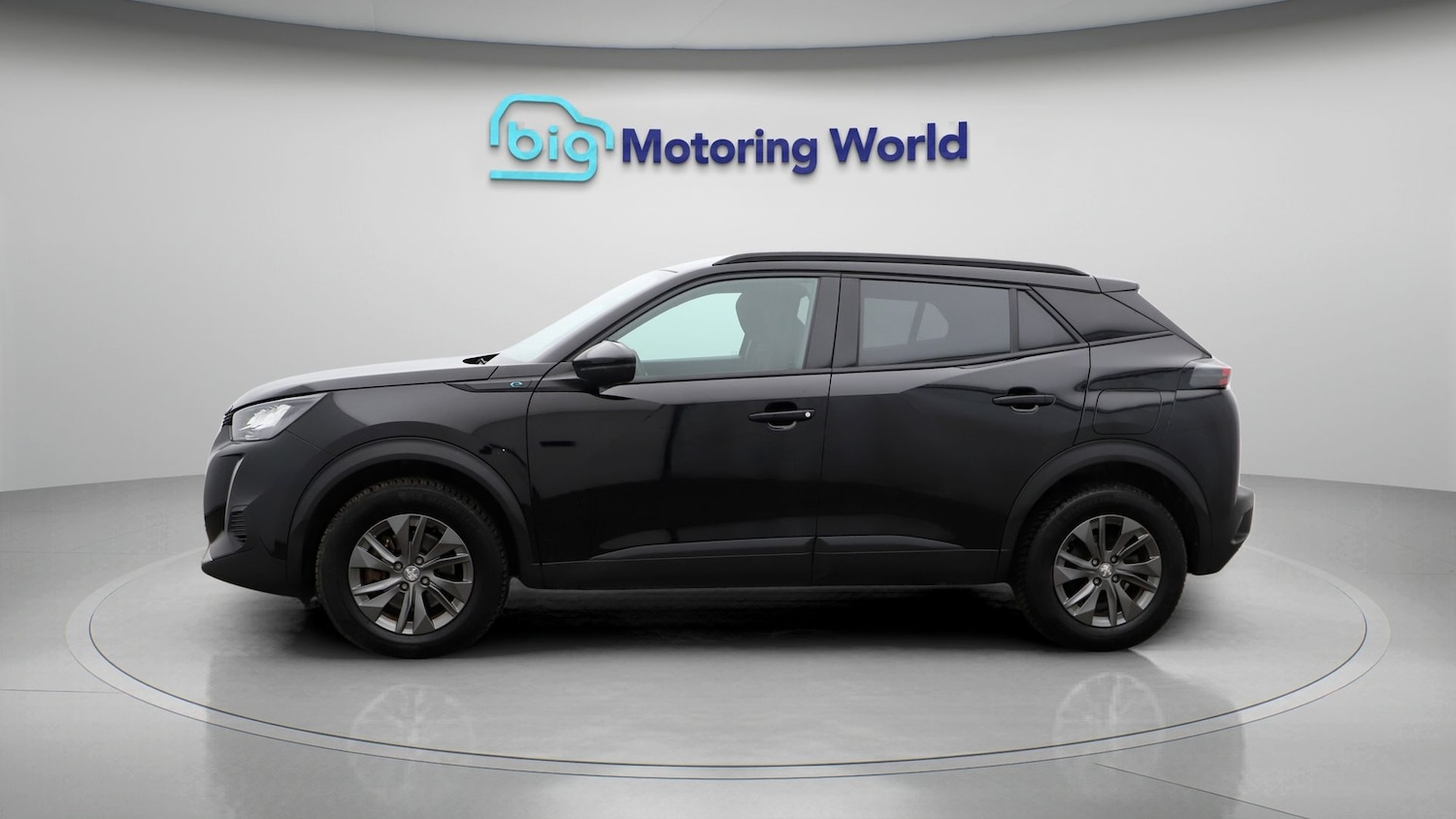 Used Peugeot E-2008 2023 for sale - 77345767: Photo 4