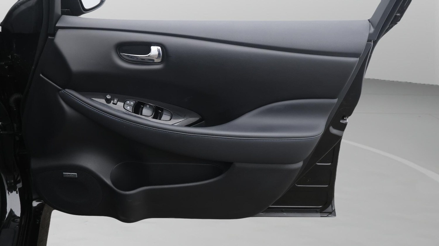 Used Nissan Leaf 2023 for sale - 76633636: Photo 16