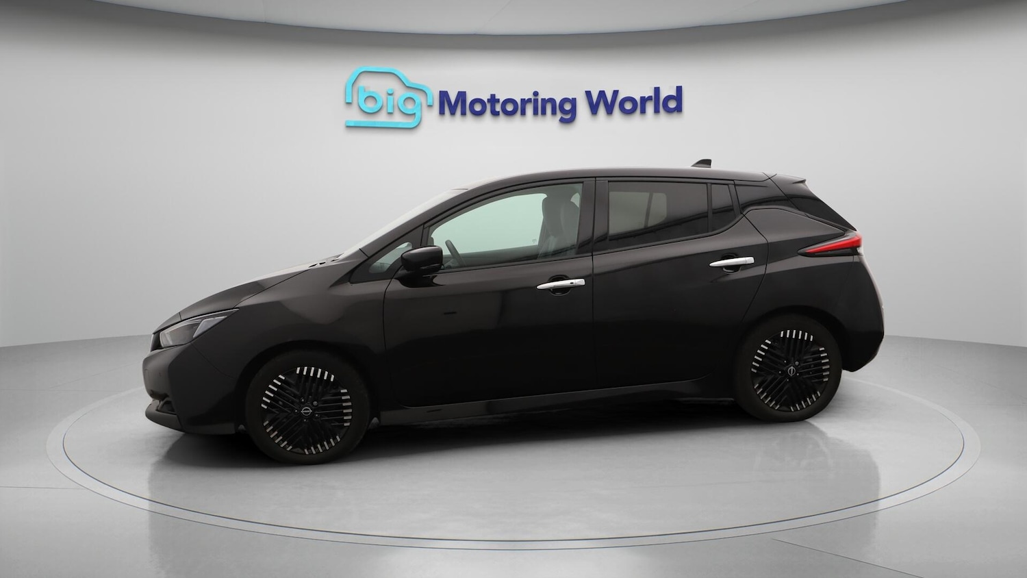 Used Nissan Leaf 2023 for sale - 76633636: Photo 5