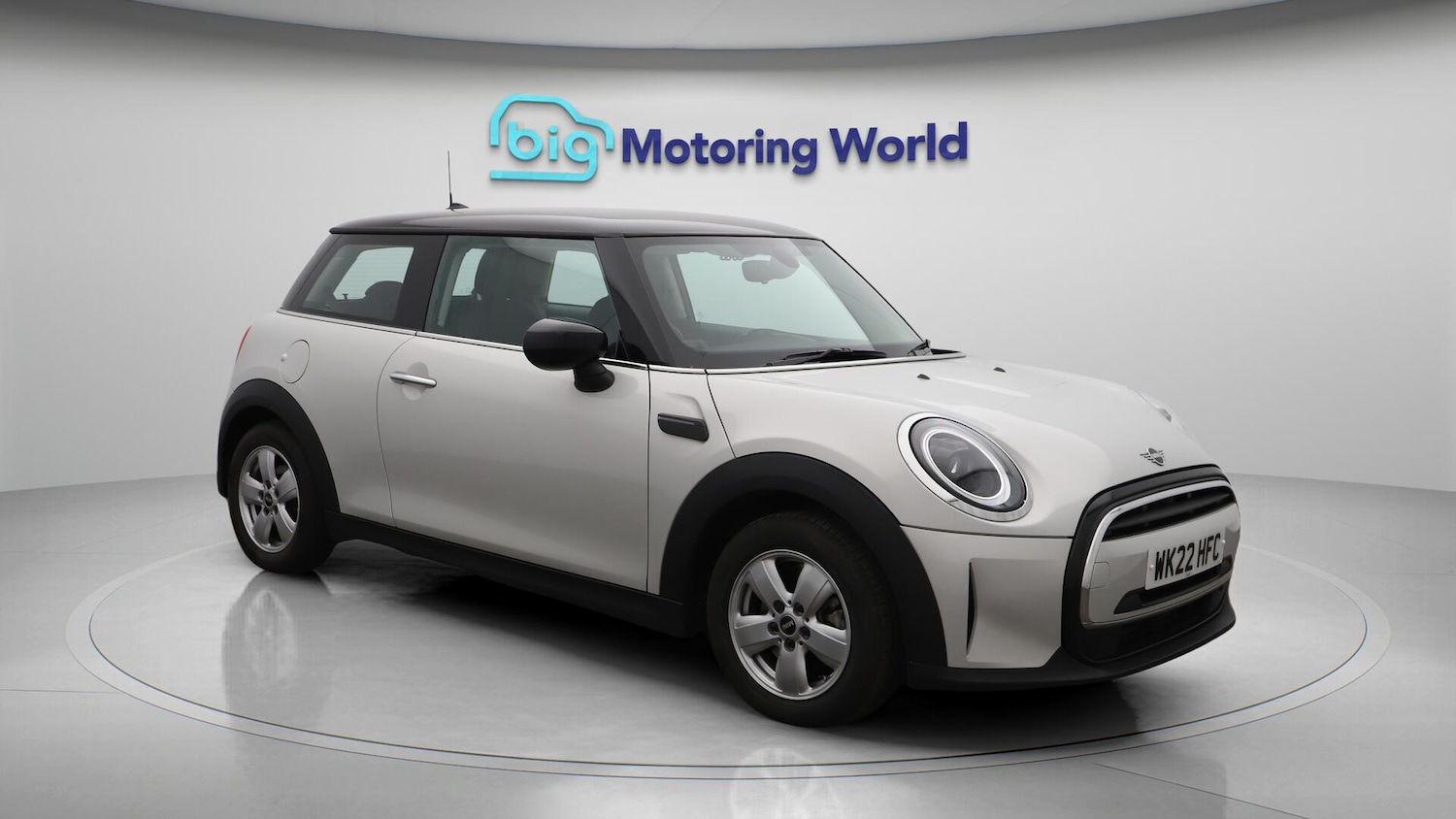 Used MINI Hatch 2022 for sale - 76714511: Photo 2