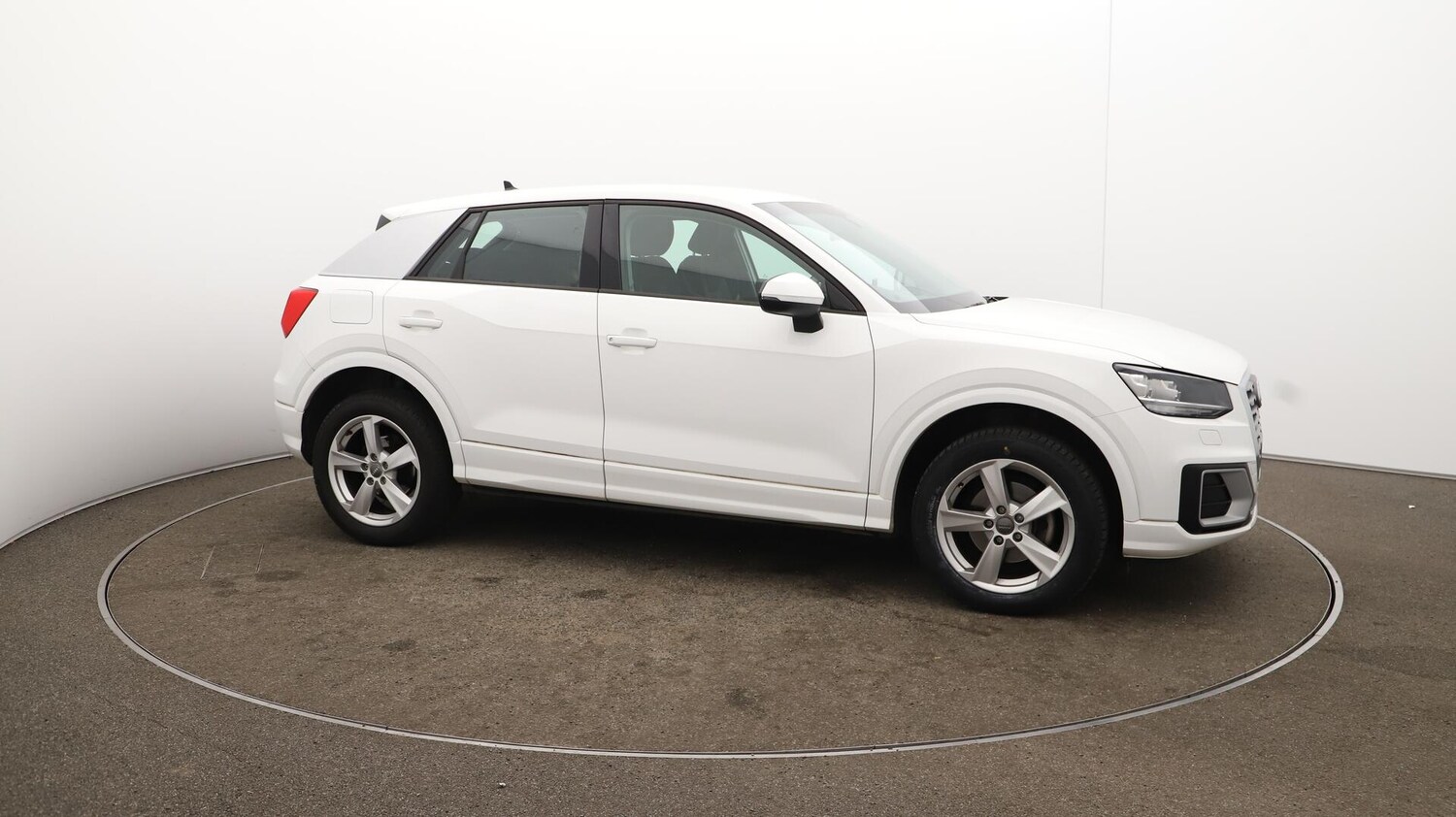 Used Audi Q2 2020 for sale - 75927628: Photo 32