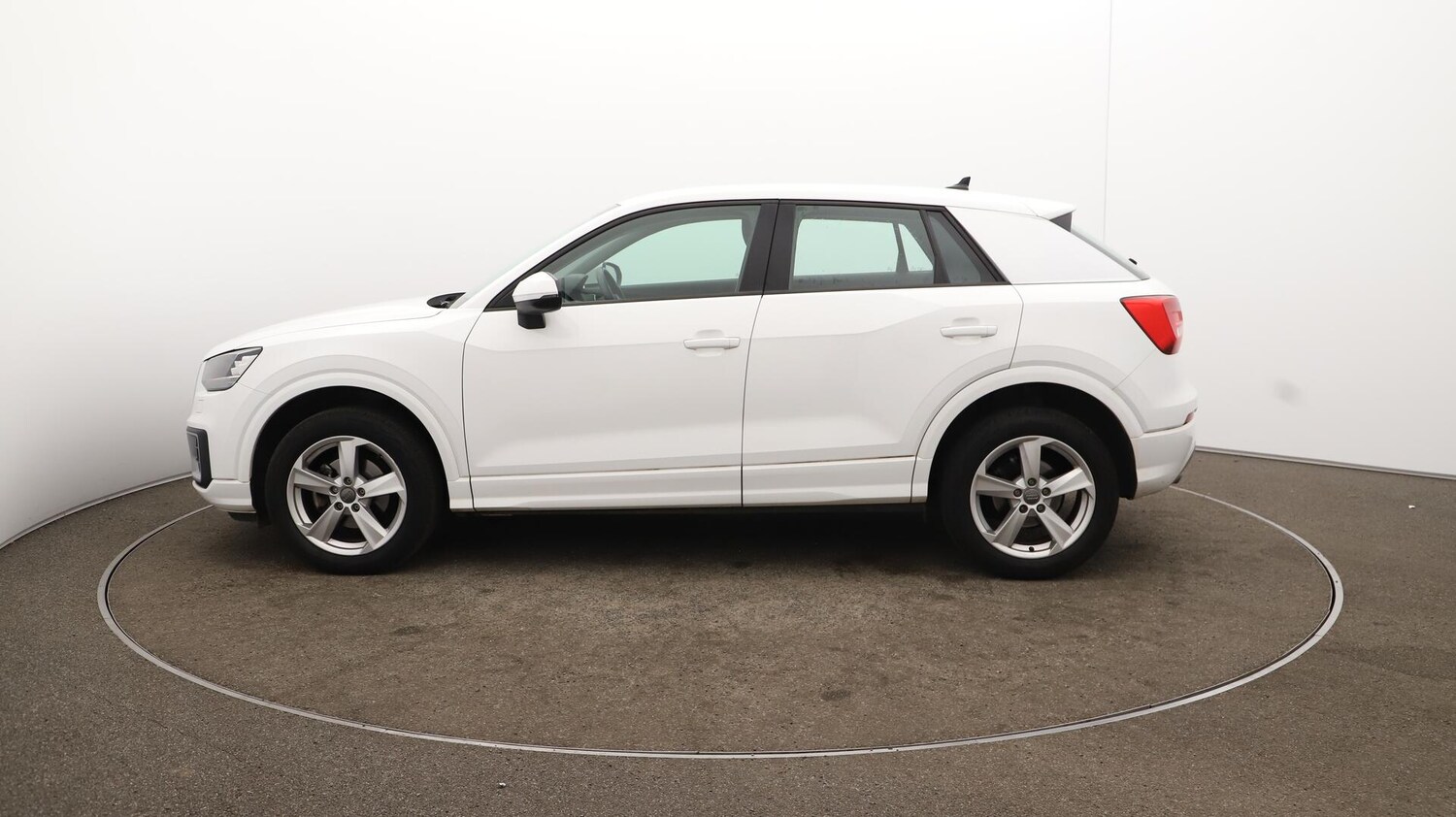 Used Audi Q2 2020 for sale - 75927628: Photo 64