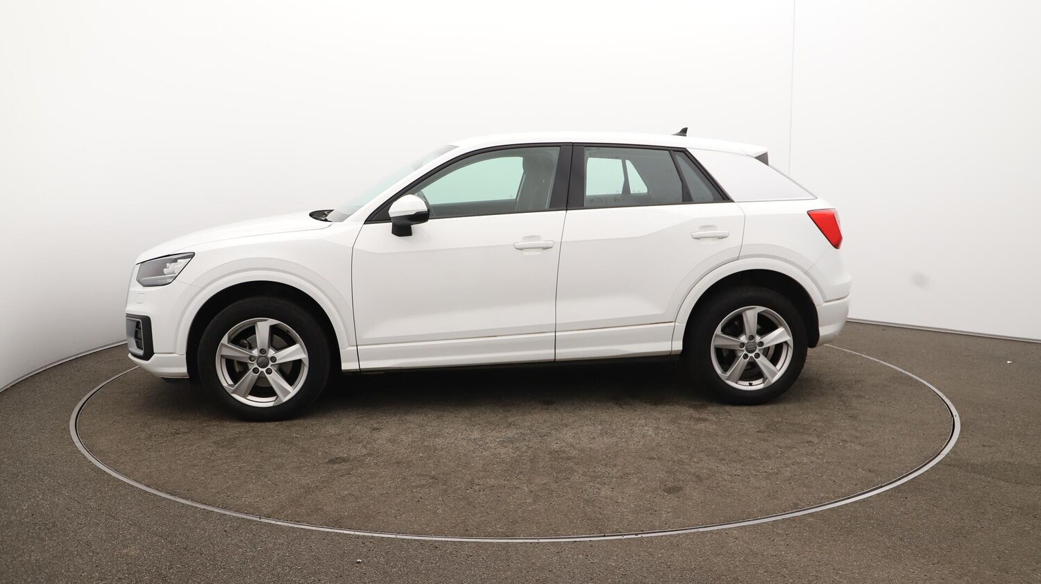 Used Audi Q2 2020 for sale - 75927628: Photo 65