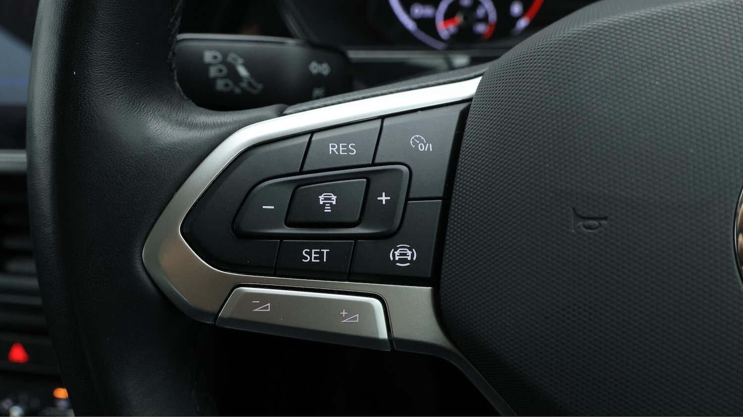 Used Volkswagen T-Cross 2022 for sale - 76189256: Photo 24
