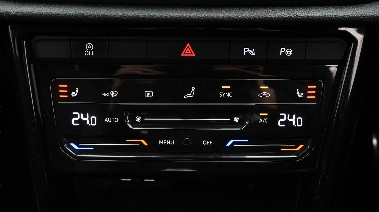 Used Volkswagen T-Roc 2023 for sale - 77532194: Photo 12