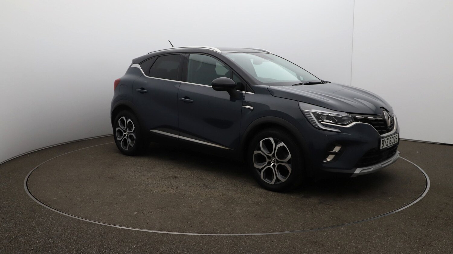 Used Renault Captur for sale - 76810173: Photo 35