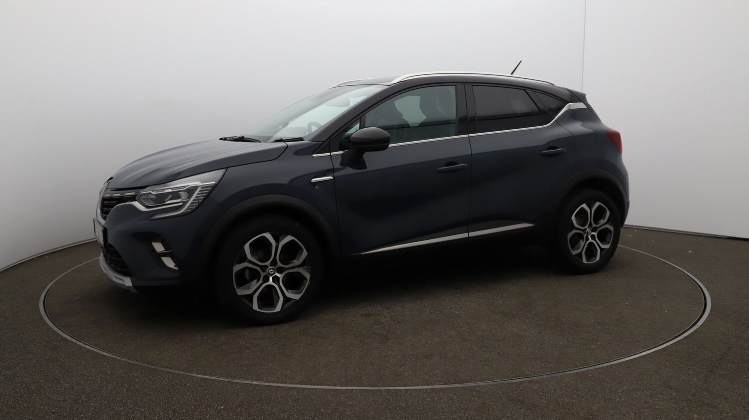 Used Renault Captur for sale - 76810173: Photo 58