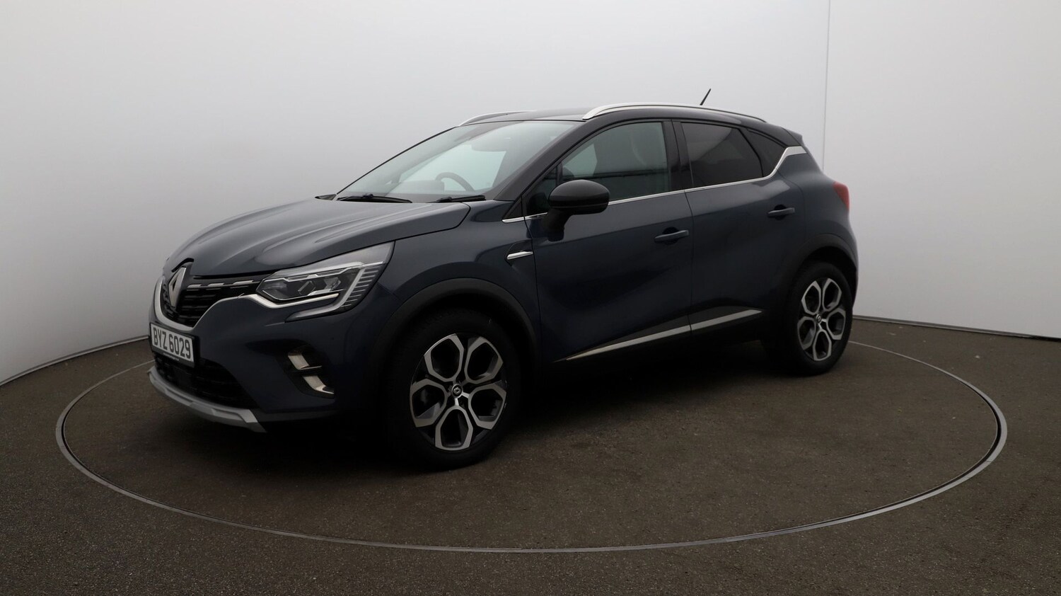 Used Renault Captur for sale - 76810173: Photo 59