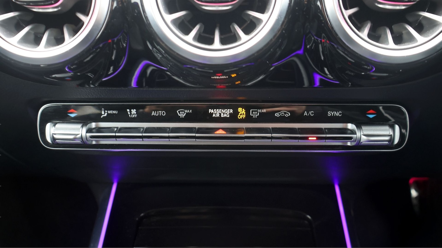 Used Mercedes-Benz GLA 2022 for sale - 77610560: Photo 12