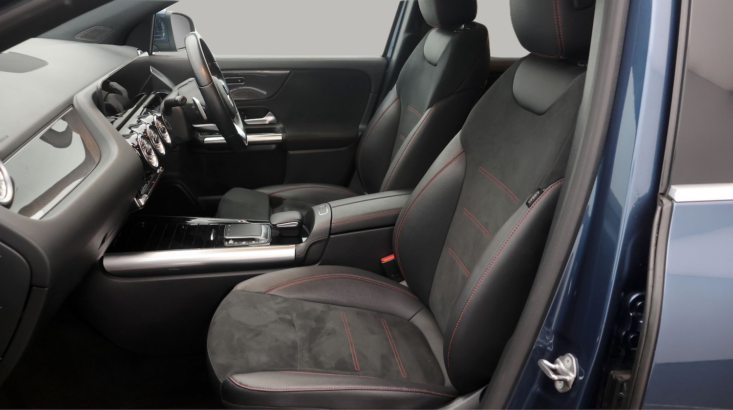 Used Mercedes-Benz GLA 2022 for sale - 77610560: Photo 14