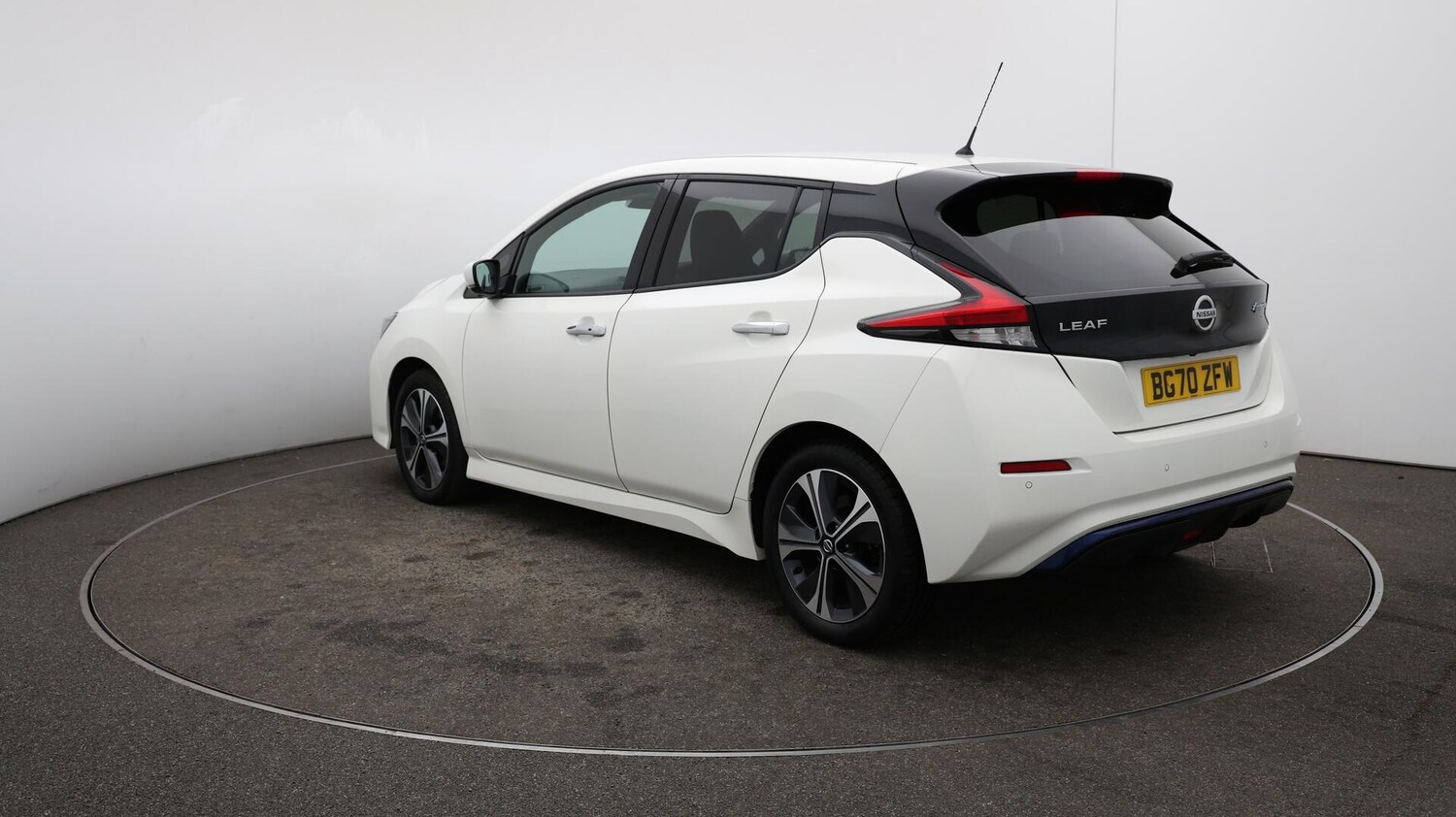 Used Nissan Leaf 2020 for sale - 76071612: Photo 62