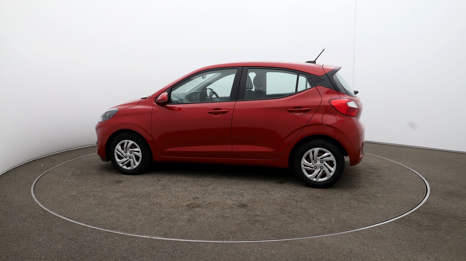 Used Hyundai i10 for sale - 76810623: Photo 49