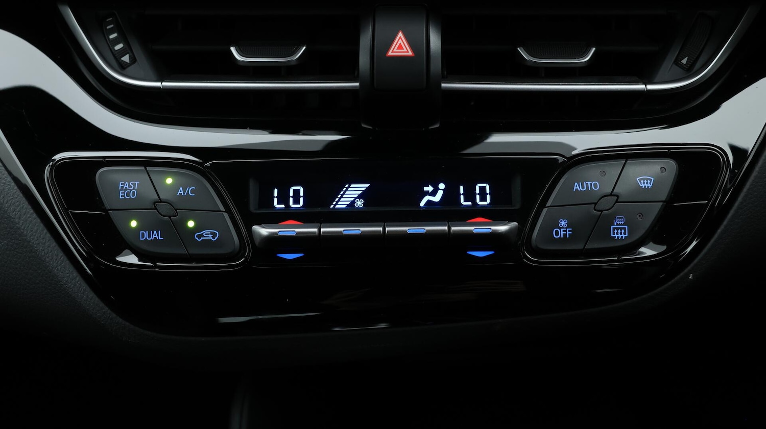 Used Toyota C-HR 2022 for sale - 76527783: Photo 13