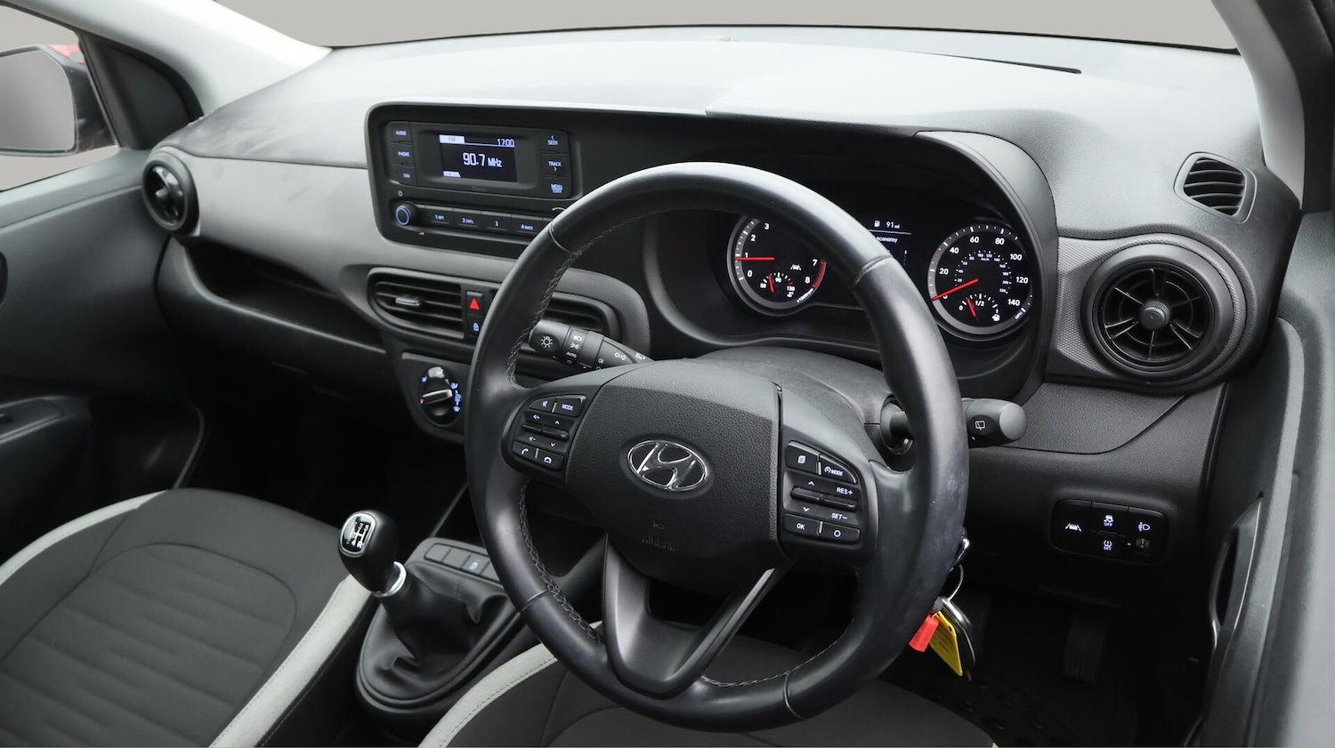 Used Hyundai i10 2022 for sale - 76138364: Photo 10