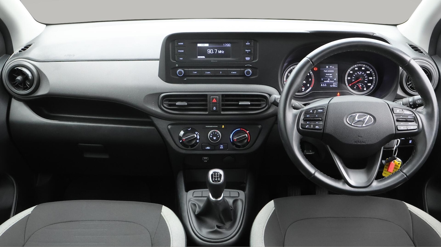 Used Hyundai i10 2022 for sale - 76138364: Photo 14