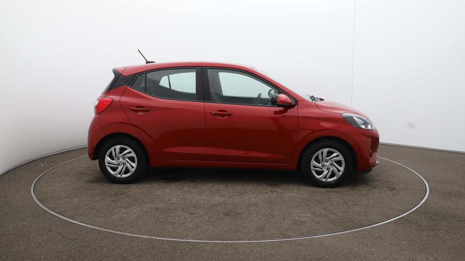 Used Hyundai i10 2022 for sale - 76138364: Photo 48
