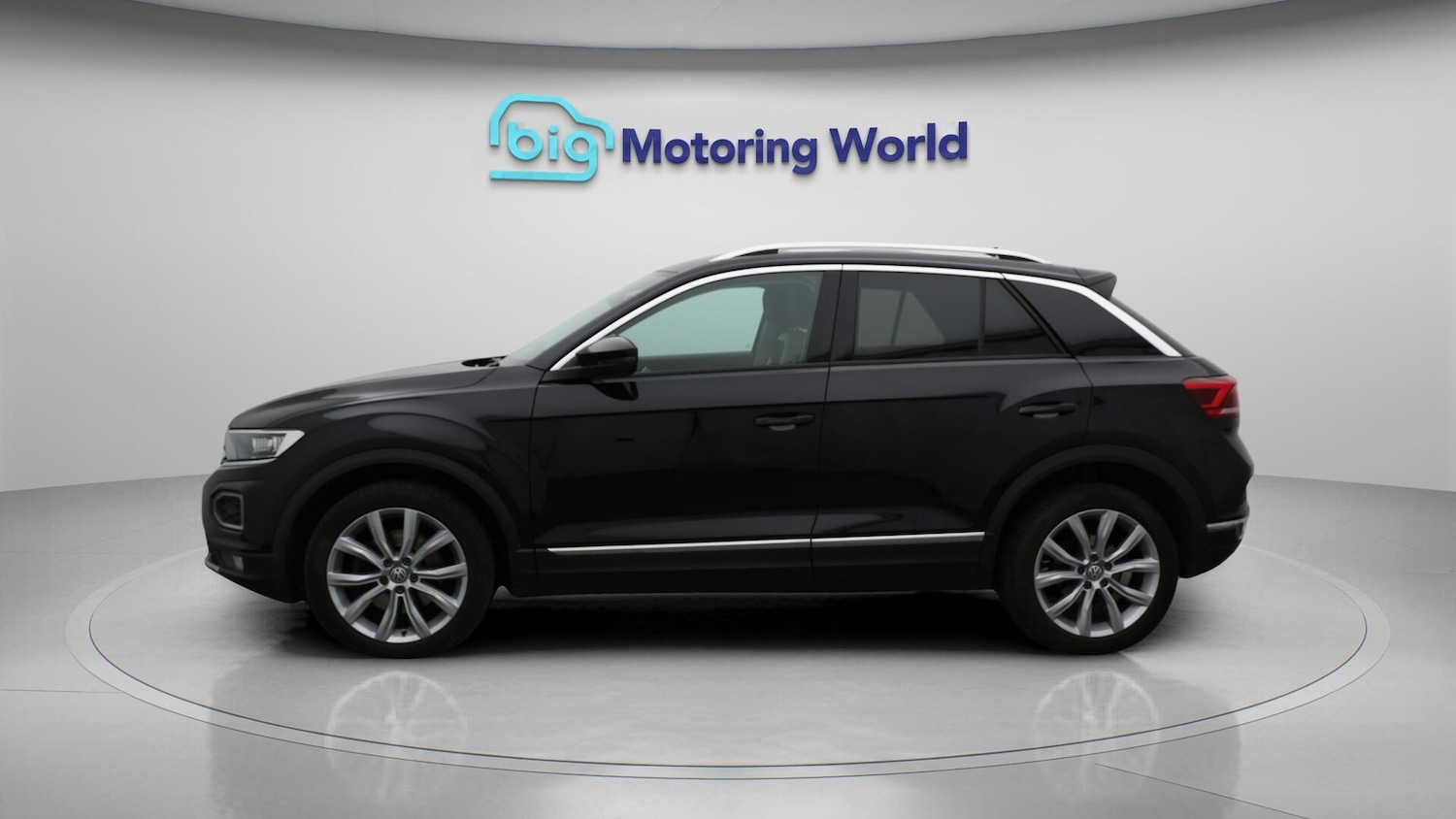 Used Volkswagen T-Roc 2019 for sale - 76700911: Photo 5