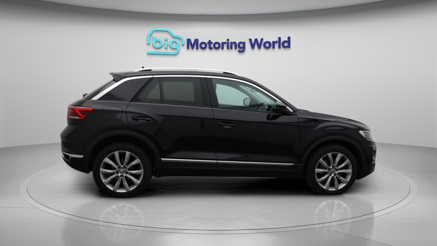 Used Volkswagen T-Roc 2019 for sale - 76700911: Photo 9