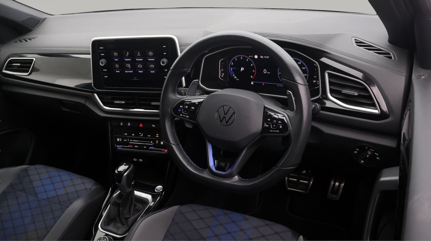 Used Volkswagen T-Roc for sale - 77186468: Photo 9