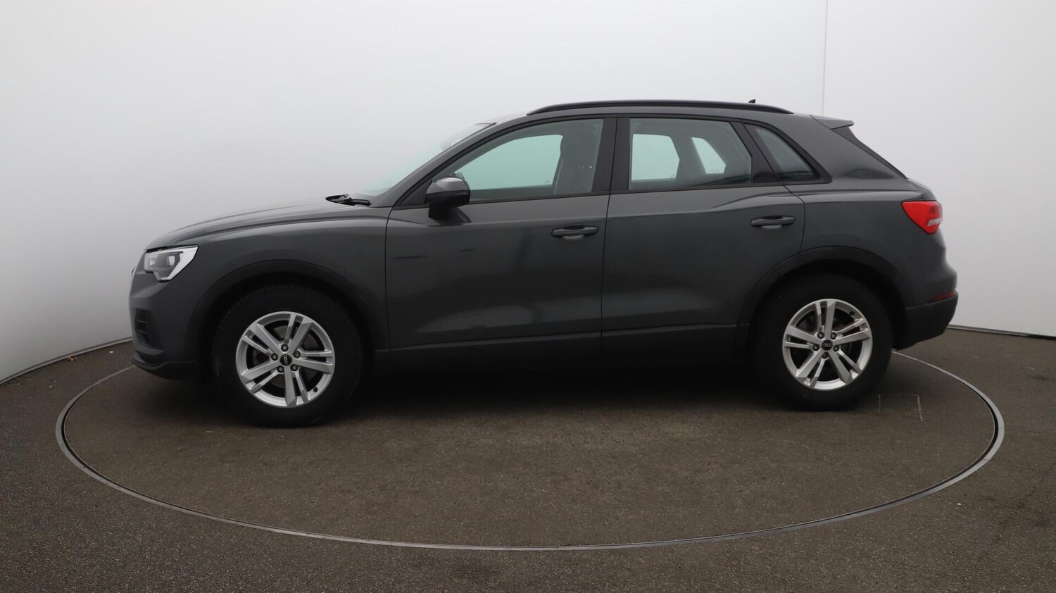 Used Audi Q3 2022 for sale - 76158470: Photo 64