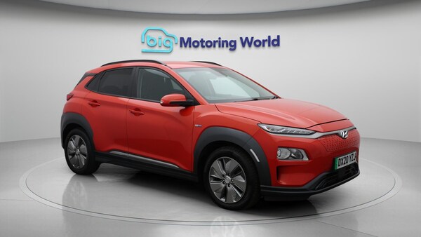 Used Hyundai KONA 2020 for sale - 76174913: Photo 2