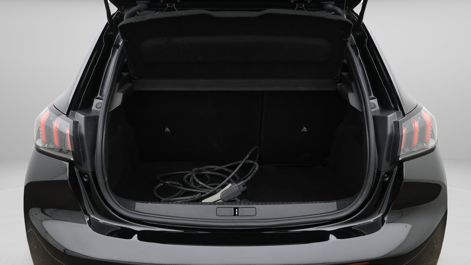 Used Peugeot E-208 2022 for sale - 76336052: Photo 18