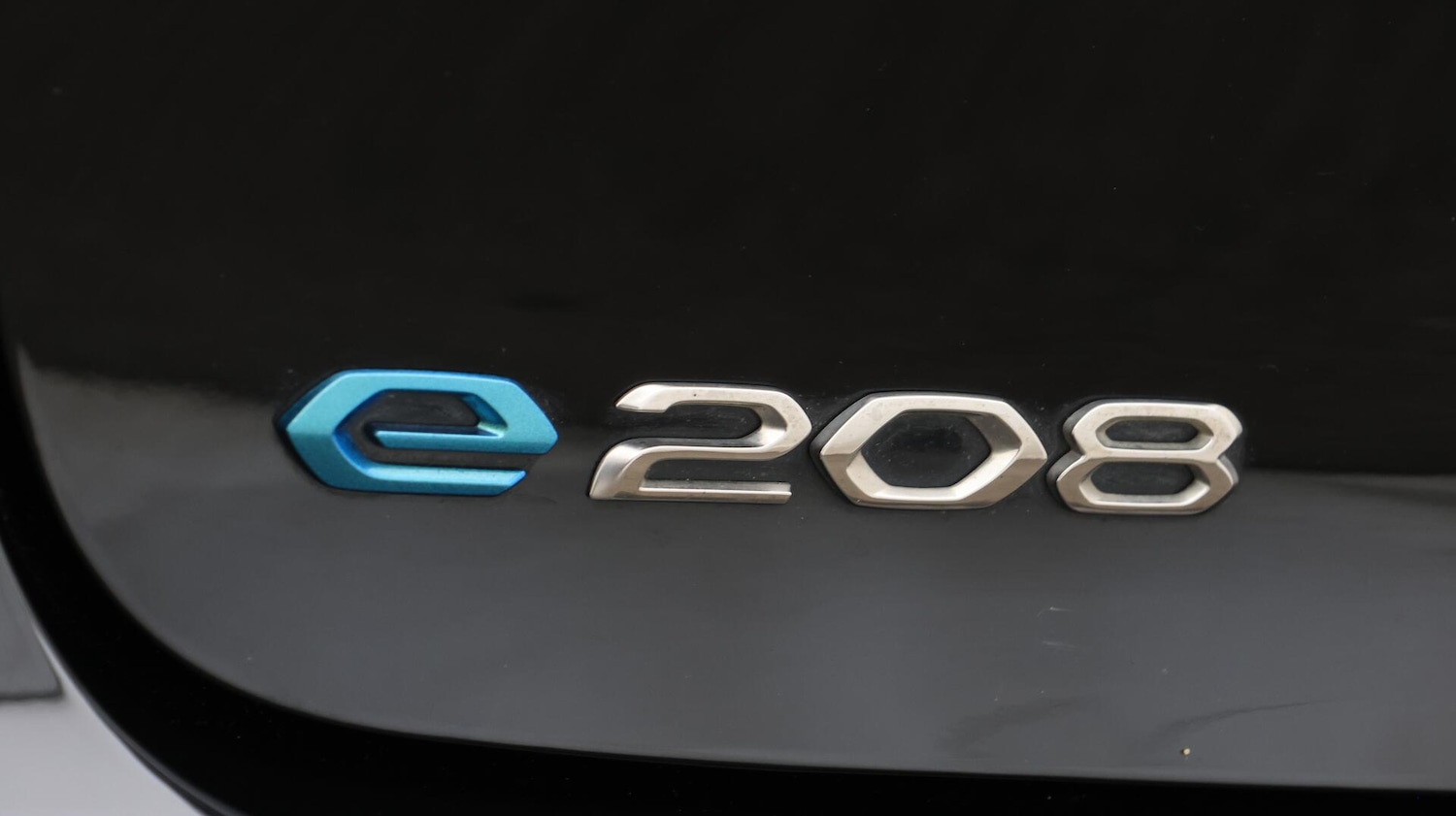 Used Peugeot E-208 2022 for sale - 76336052: Photo 24