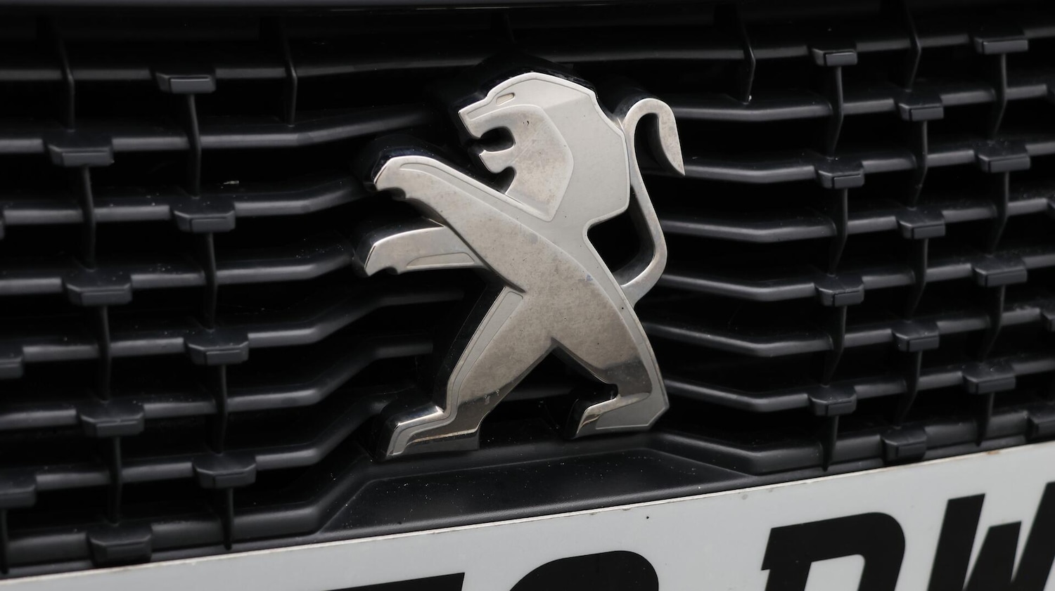 Used Peugeot E-208 2022 for sale - 76336052: Photo 25