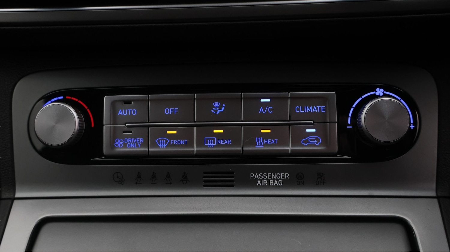 Used Hyundai KONA 2022 for sale - 77747587: Photo 12