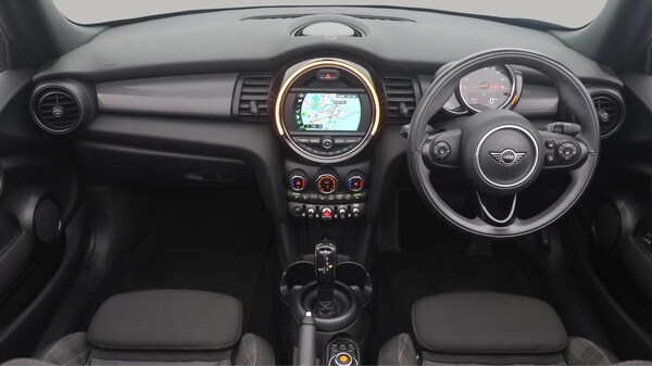 Used MINI Convertible 2018 for sale - 76295989: Photo 14