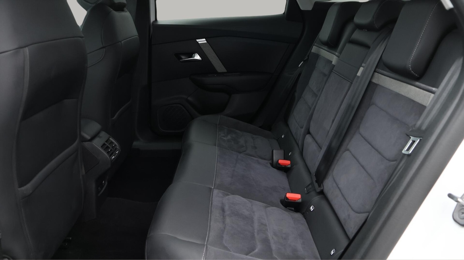 Used Citroen C4 2023 for sale - 76072422: Photo 22