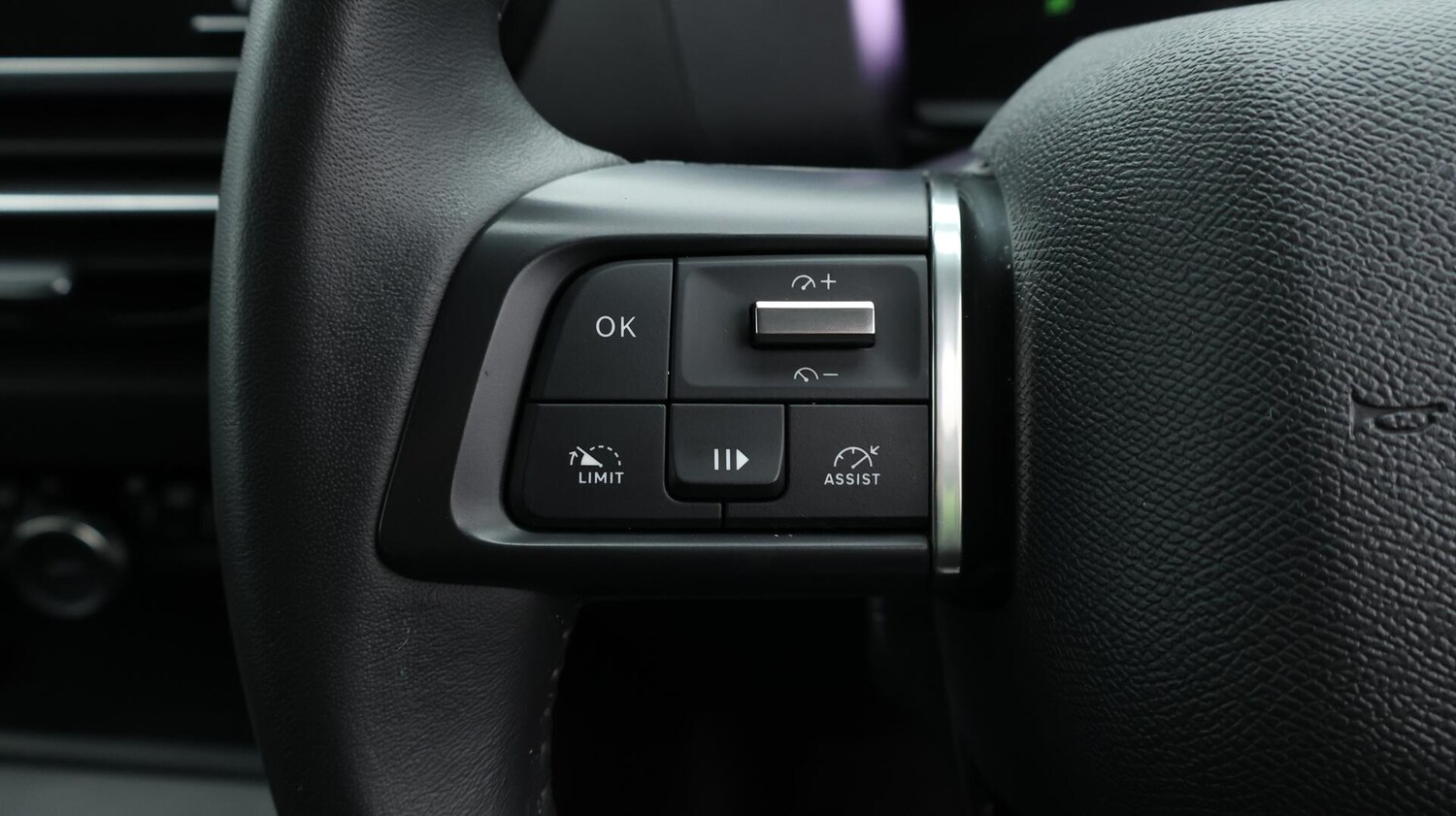 Used Citroen C4 2023 for sale - 76072422: Photo 36