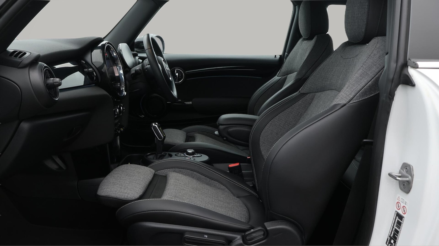 Used MINI Electric Hatch 2023 for sale - 76572854: Photo 15