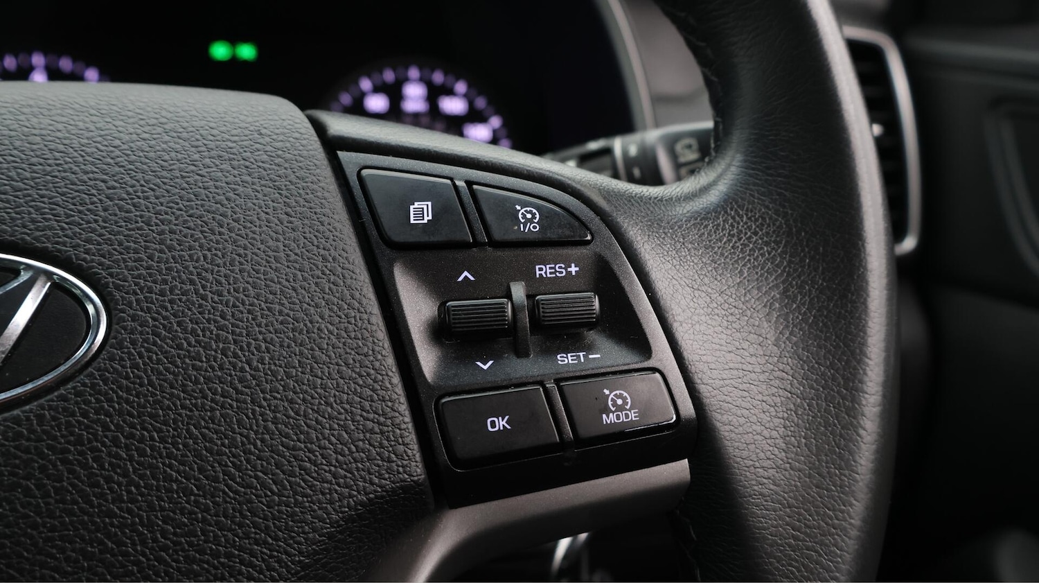 Used Hyundai TUCSON 2018 for sale - 76645709: Photo 25