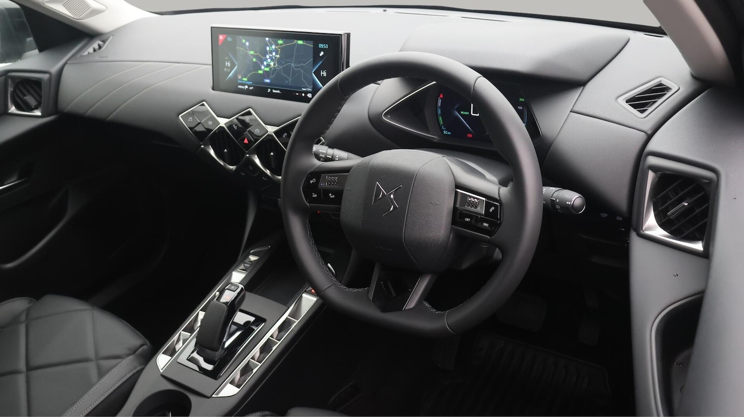 Used DS Automobiles DS 3 Crossback 2022 for sale - 76348979: Photo 10