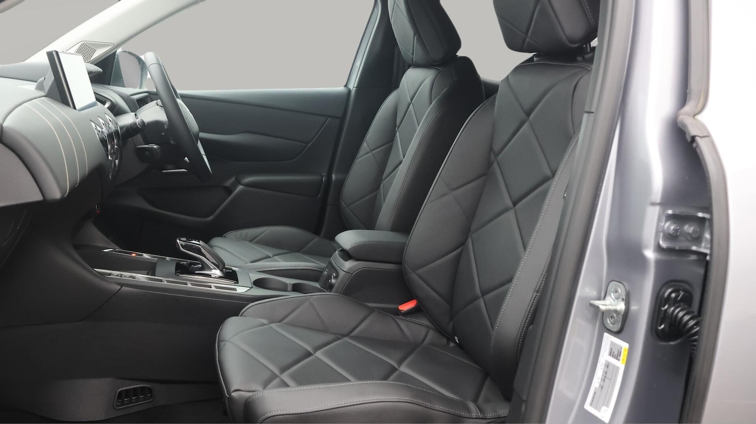 Used DS Automobiles DS 3 Crossback 2022 for sale - 76348979: Photo 15