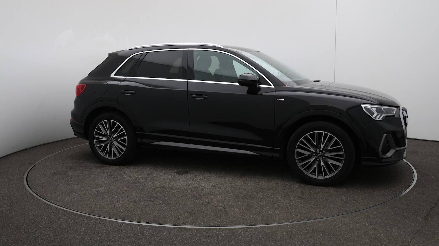 Used Audi Q3 2022 for sale - 76123023: Photo 48