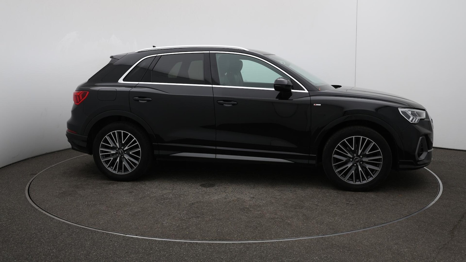 Used Audi Q3 2022 for sale - 76123023: Photo 50