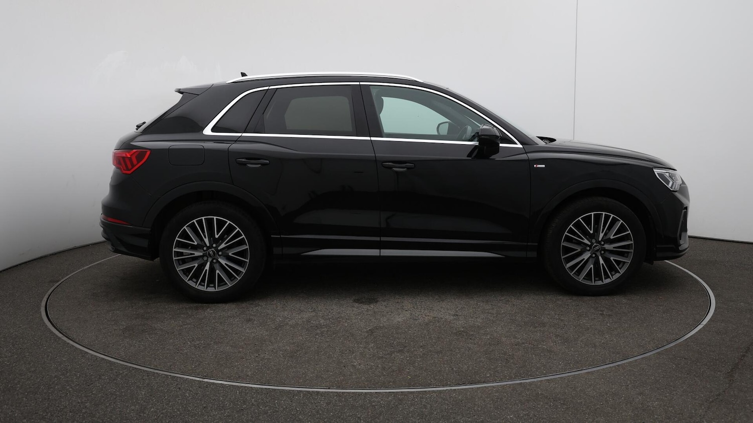Used Audi Q3 2022 for sale - 76123023: Photo 51