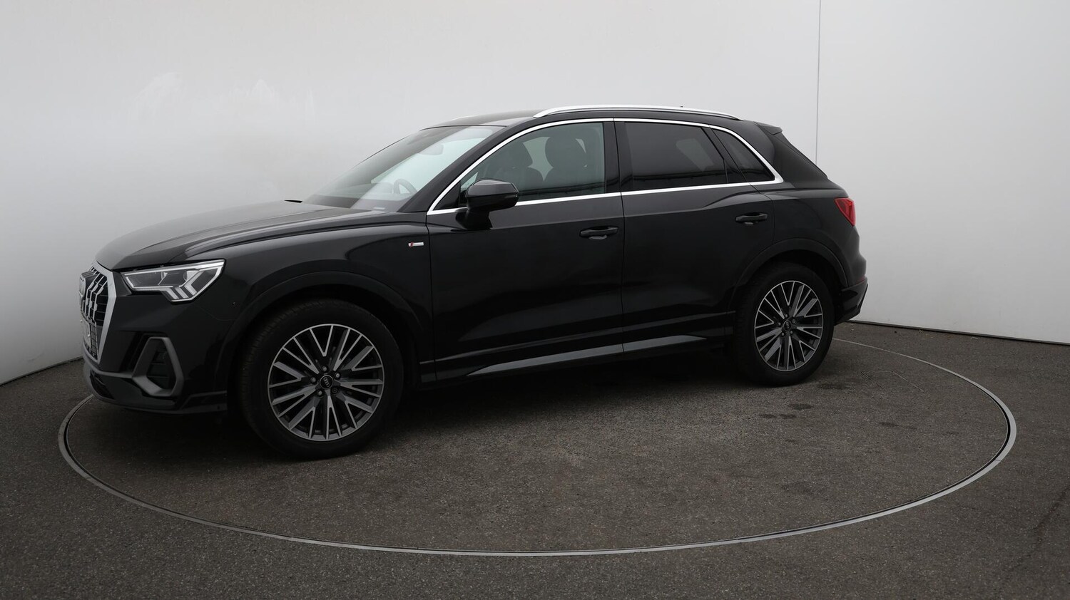 Used Audi Q3 2022 for sale - 76123023: Photo 69