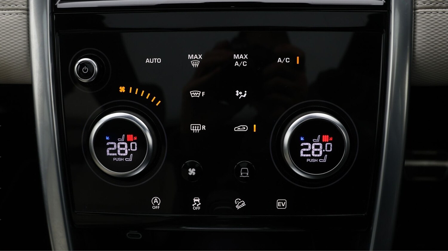 Used Land Rover Discovery Sport 2022 for sale - 77605103: Photo 12