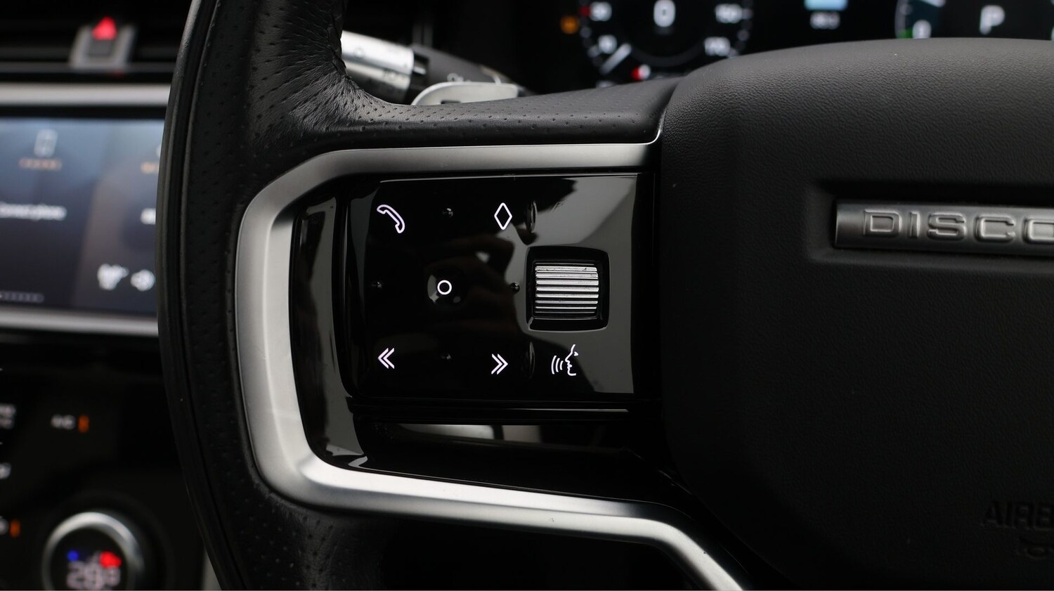 Used Land Rover Discovery Sport 2022 for sale - 77605103: Photo 24