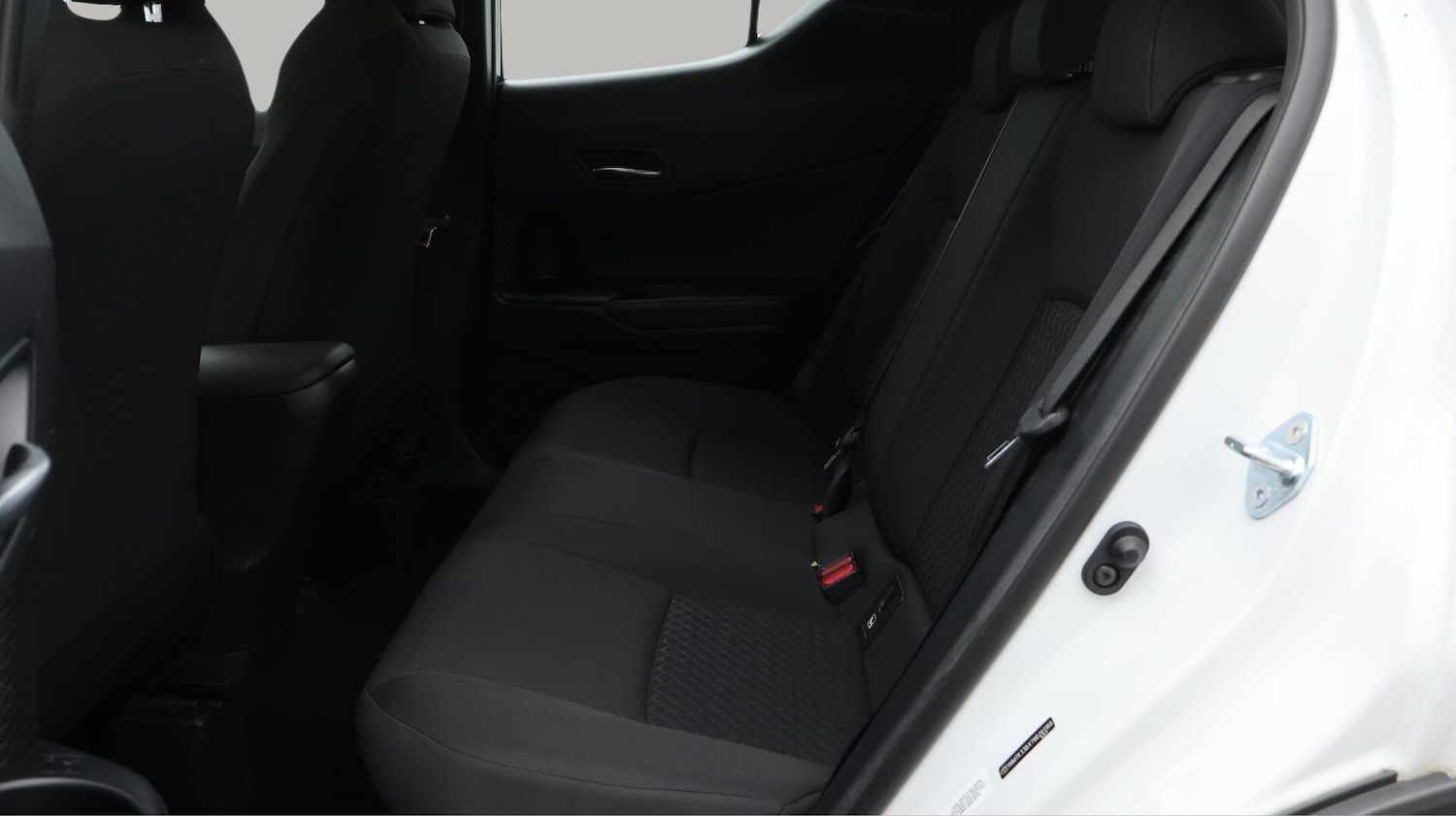 Used Toyota C-HR 2022 for sale - 76370176: Photo 17