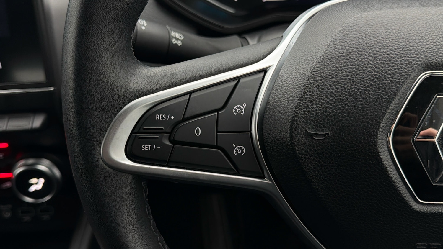 Used Renault Clio 2022 for sale - 77961866: Photo 22