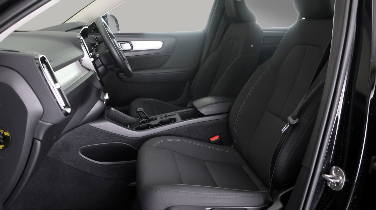 Used Volvo XC40 for sale - 77712923: Photo 14