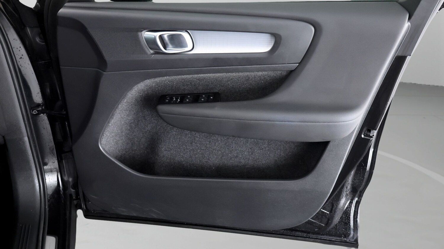 Used Volvo XC40 for sale - 77712923: Photo 15