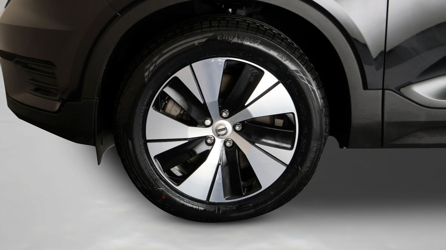 Used Volvo XC40 for sale - 77712923: Photo 18