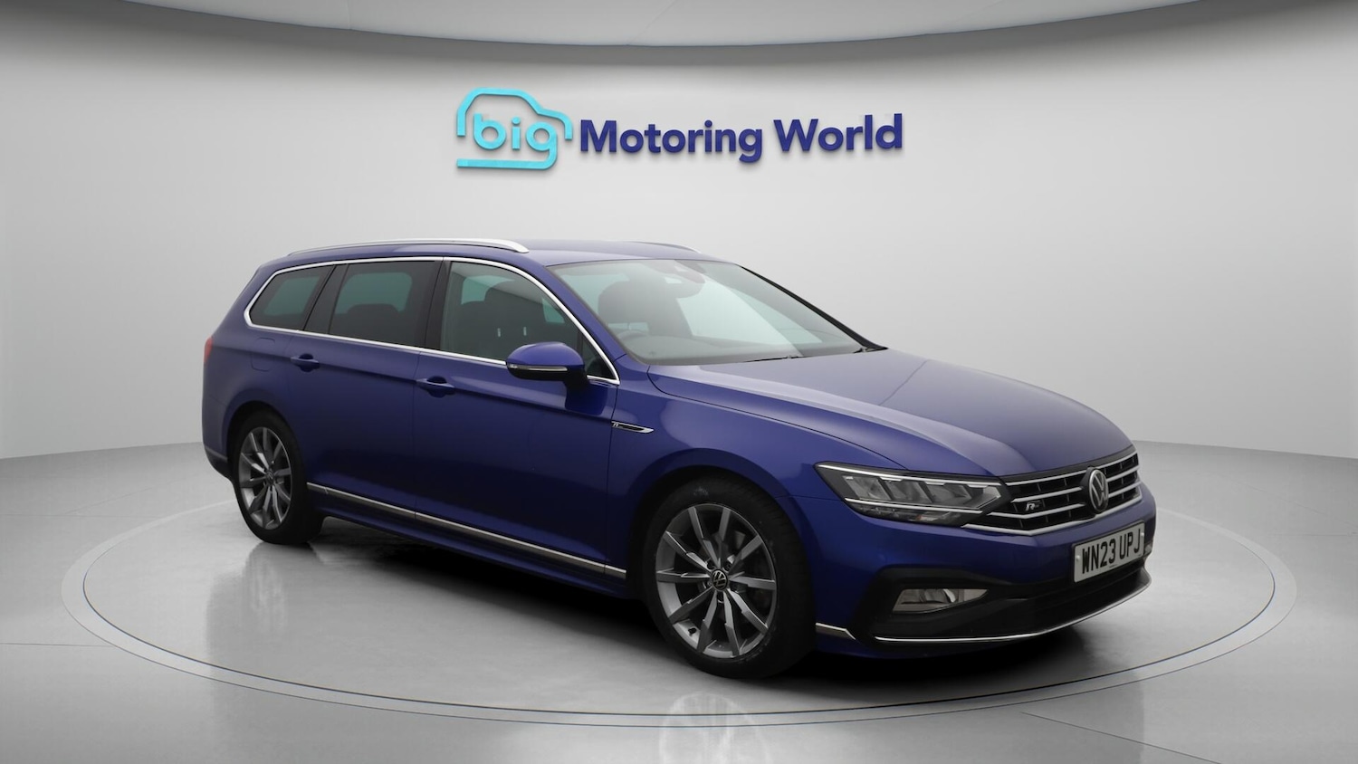 Used Volkswagen Passat 2023 for sale - 76137148: Photo 2