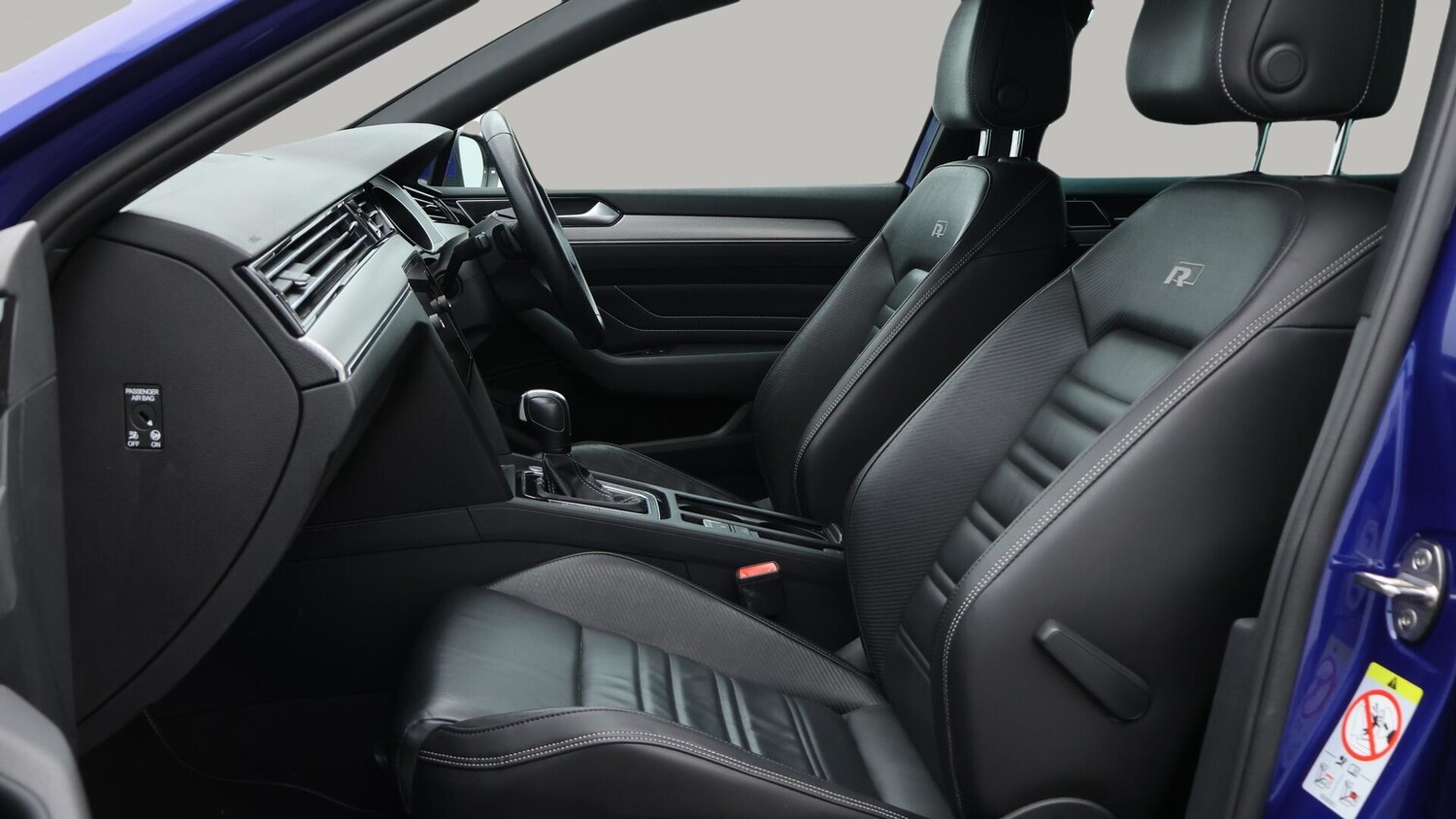 Used Volkswagen Passat 2023 for sale - 76137148: Photo 21